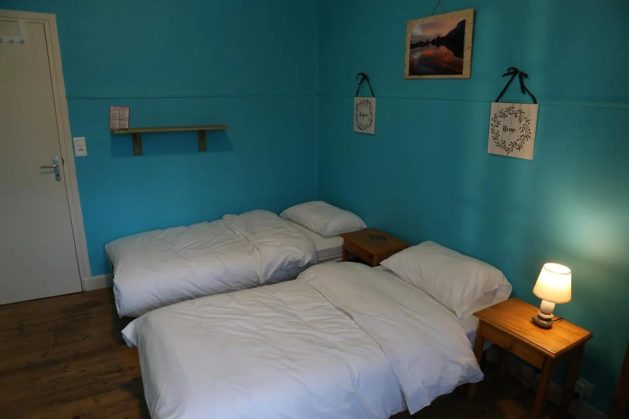 Gite D'Etape De Roquefixade Inn